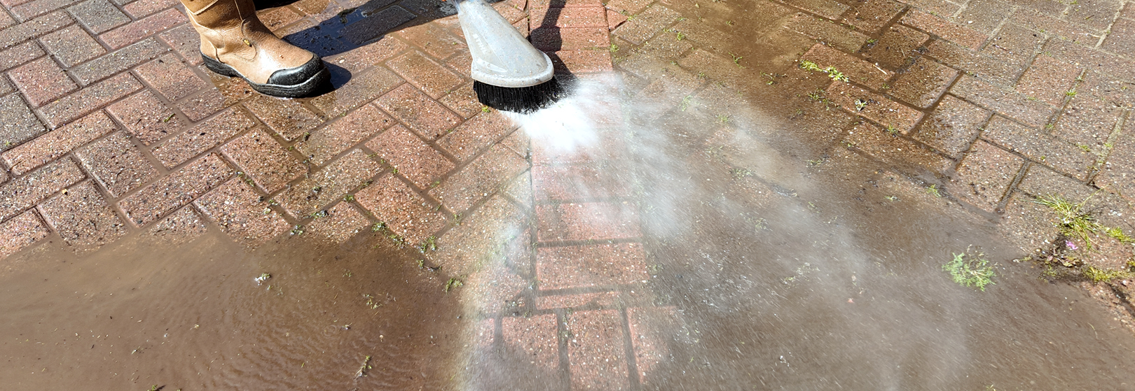 Jet / Pressure Washing Ipswich Suffolk Image
